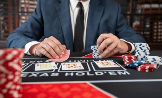 Simulasi permainan slots dengan tema beragam dan animasi modern yang atraktif